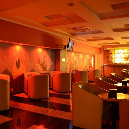 מקסיקו סיטי Hotel Plaza Camarones - Solo Adultos מראה חיצוני תמונה